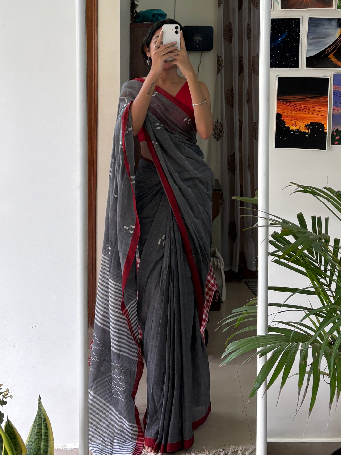 SHARVI - (Grey) Pure Cotton Handwoven Soft Saree
