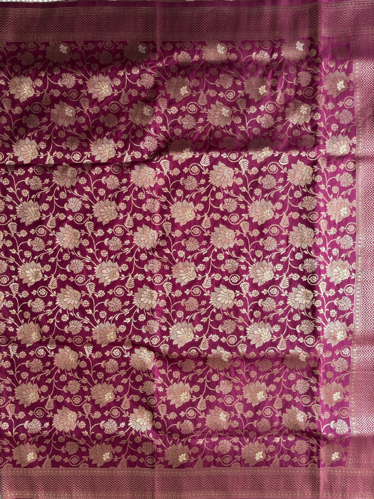TANVI -(Maroon) Floral Raw Silk Saree