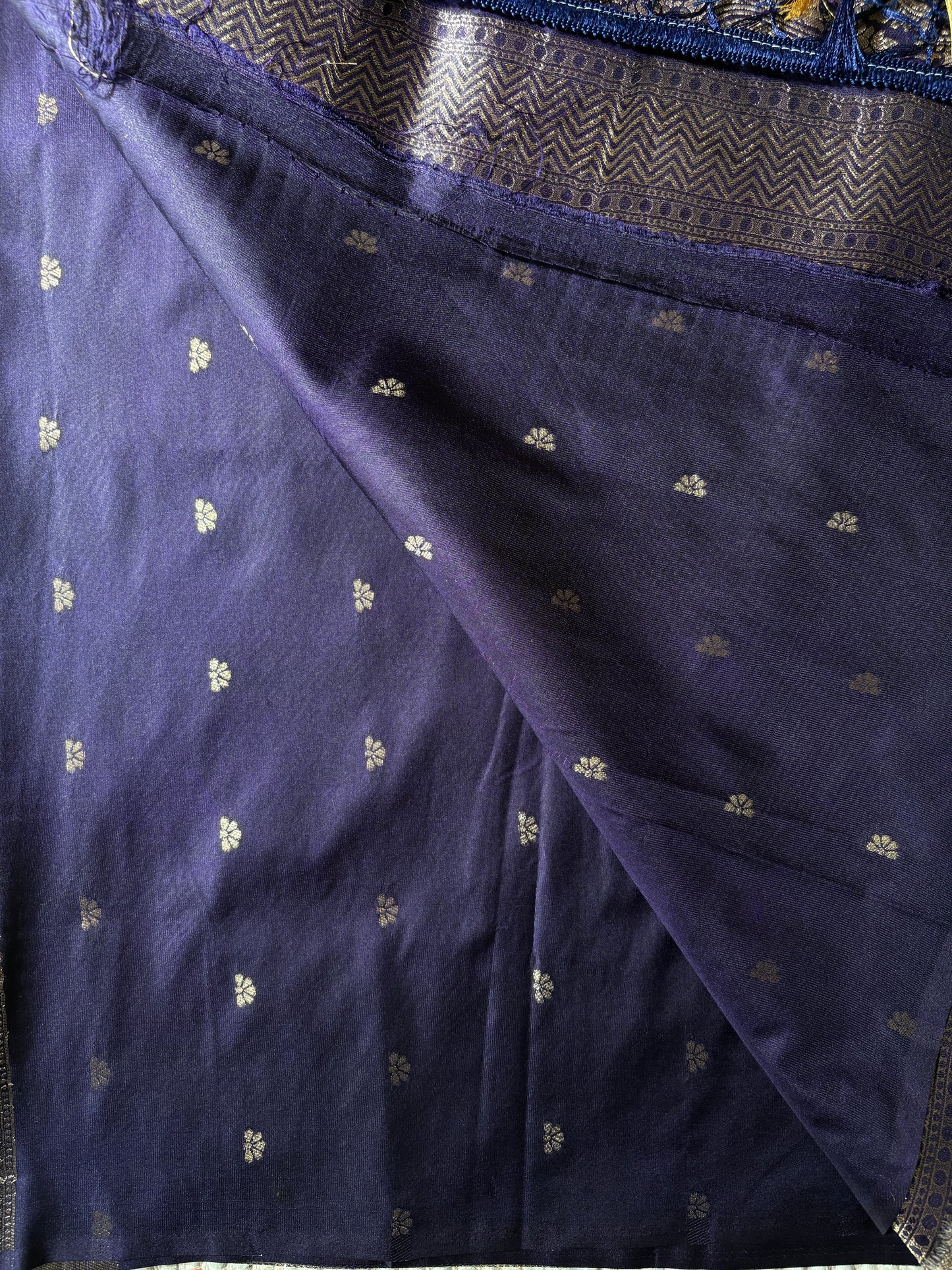 TANVI - Floral Raw Silk Saree