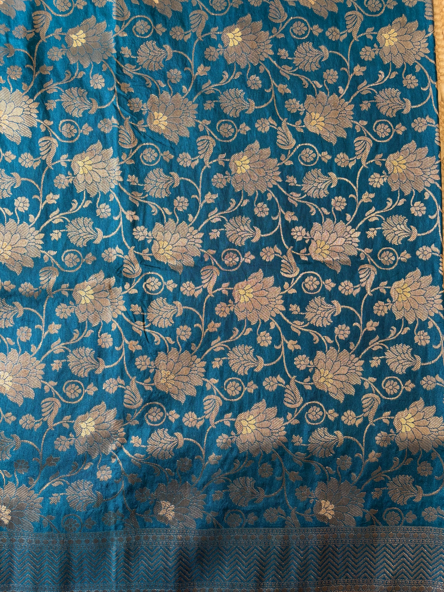 TANVI -(Blue) Floral Raw Silk Saree